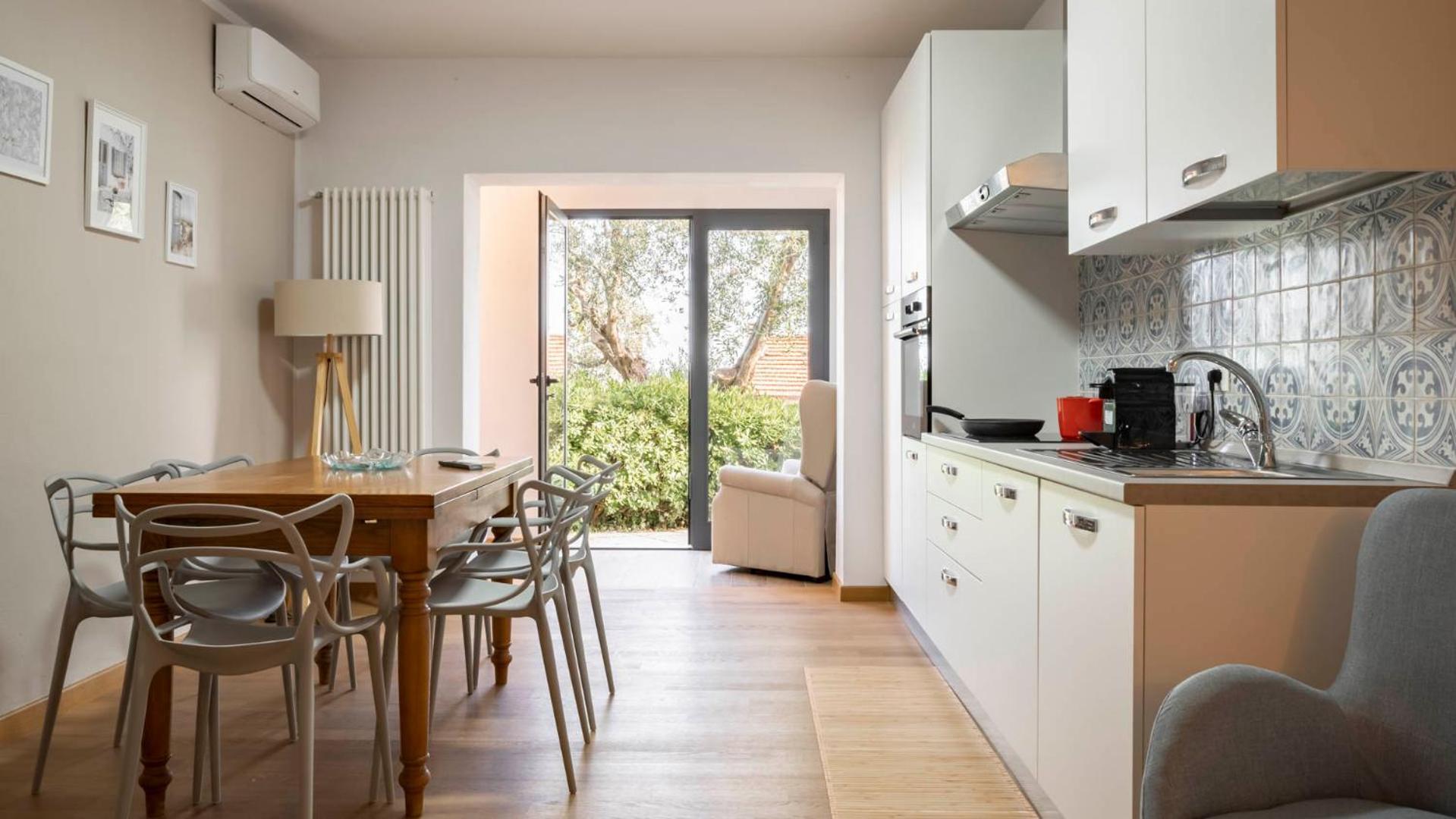 Villa Con Giardino Vista Mare Кастильоне-делла-Пеская Экстерьер фото