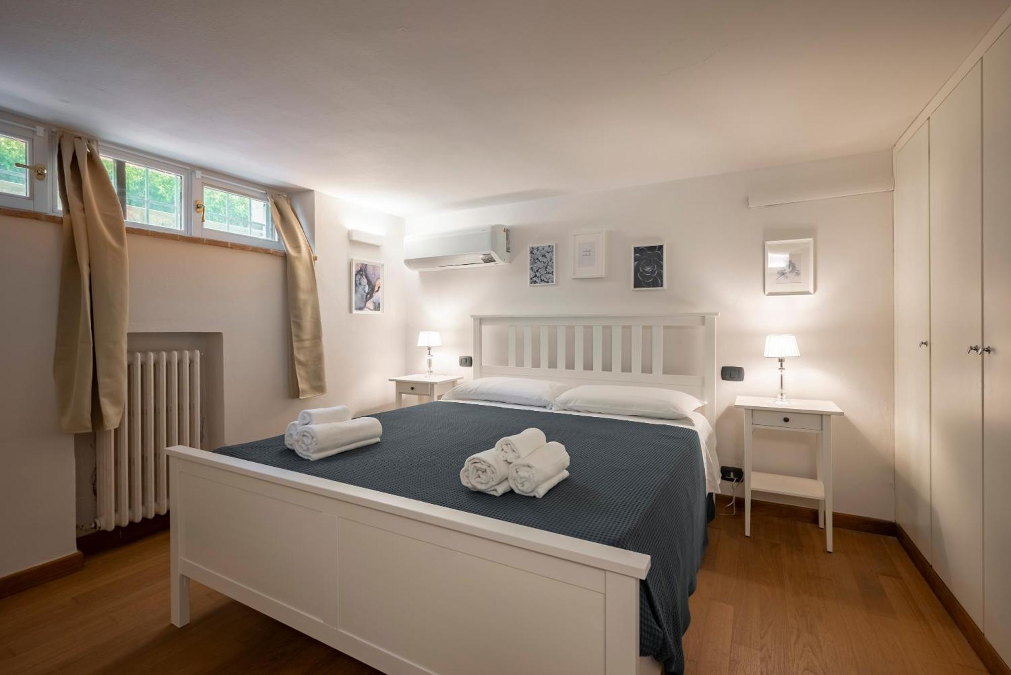 Villa Con Giardino Vista Mare Кастильоне-делла-Пеская Экстерьер фото