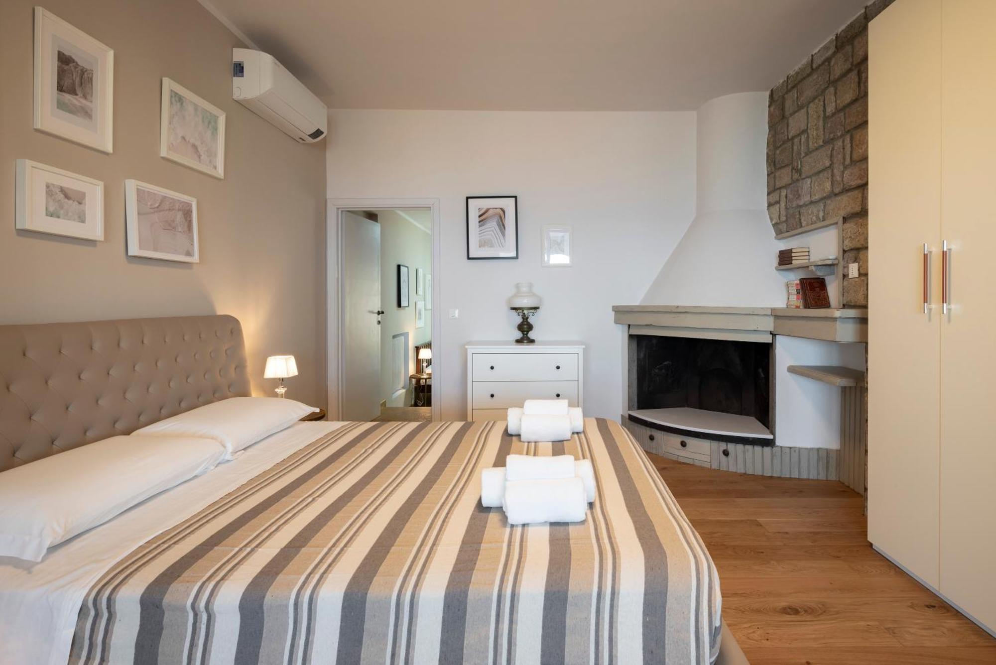 Villa Con Giardino Vista Mare Кастильоне-делла-Пеская Экстерьер фото